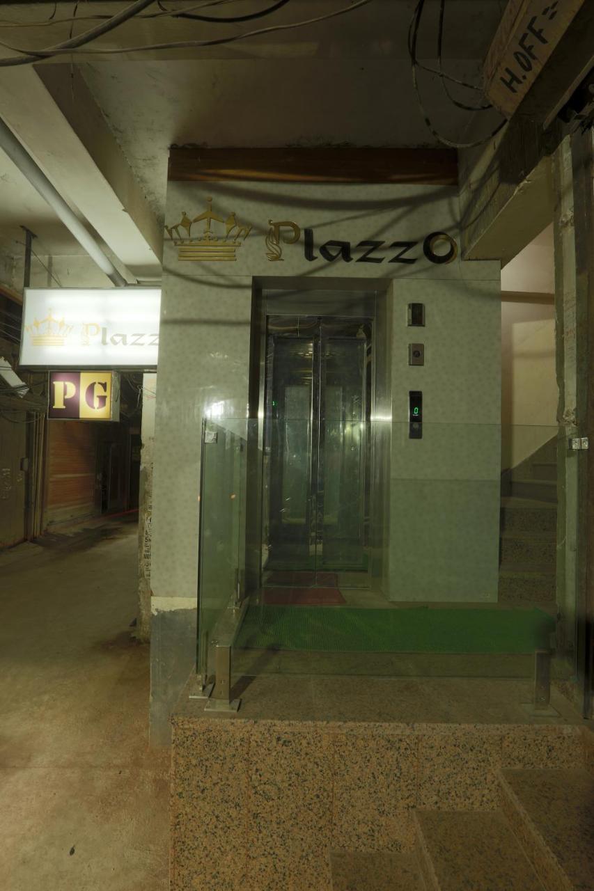 Plazzo Hotel New Delhi Exterior photo